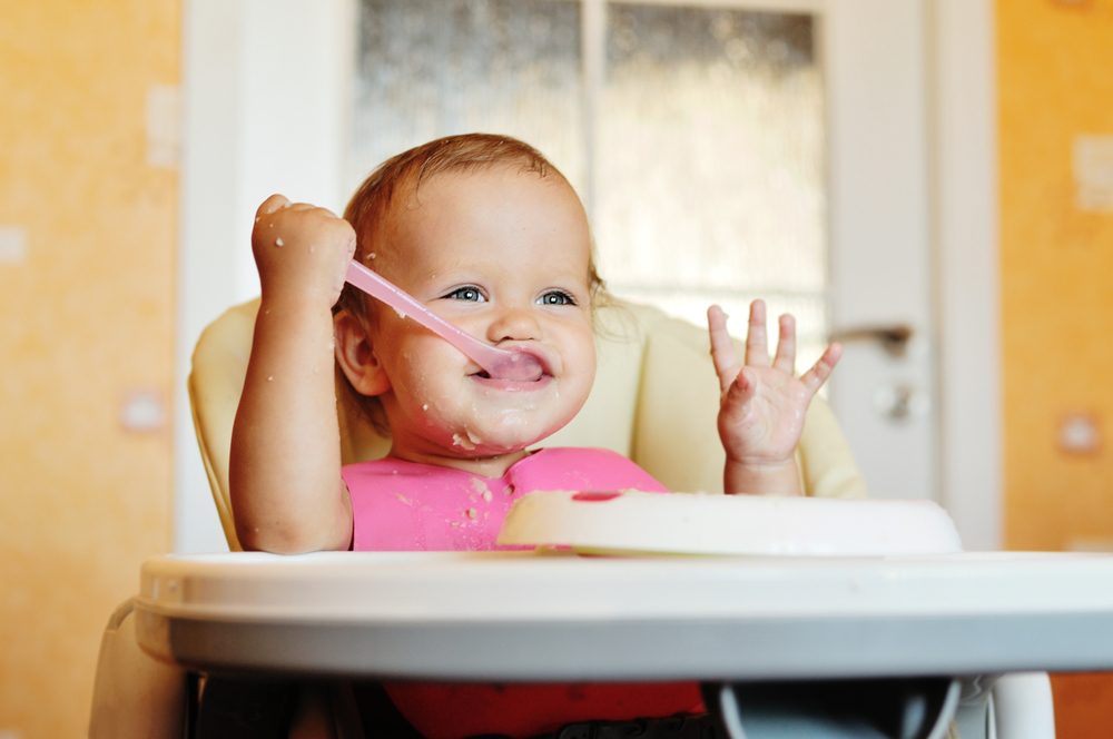 Qual é a quantidade de comida adequada para o bebê durante a introdução alimentar?