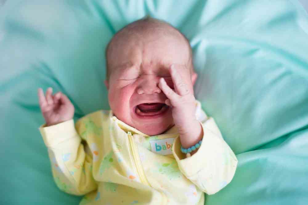 Como acalmar um bebê agitado?
