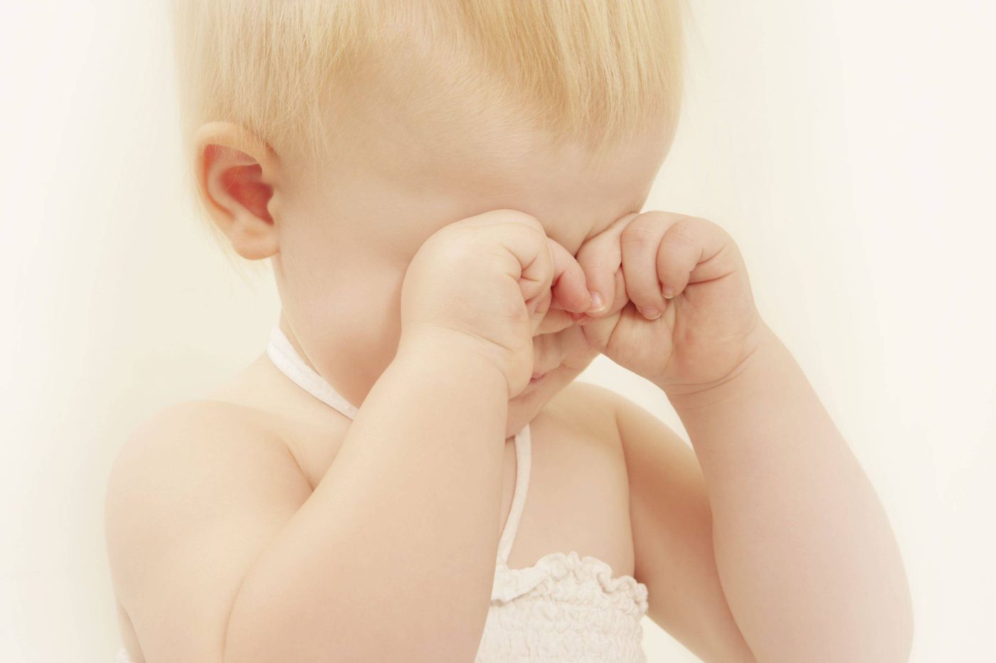 O que é conjuntivite em bebê, seus sintomas e como tratar?