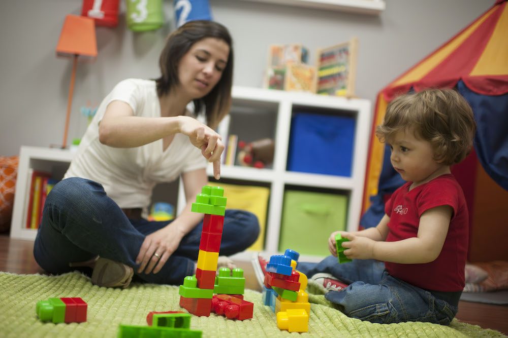 Atrasos no desenvolvimento infantil: Tudo que você precisa saber