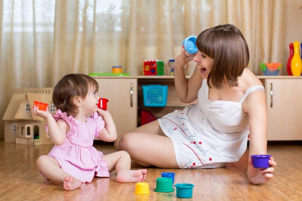 Como as habilidades sociais podem ajudar os bebês a aprender novos idiomas