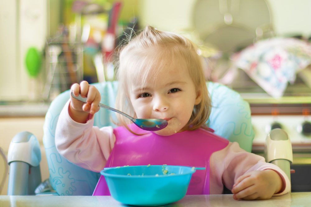 Como surgem as primeiras palavras do bebê?