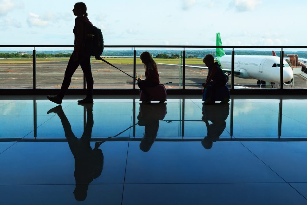 5 dicas para viajar em família com um bebê