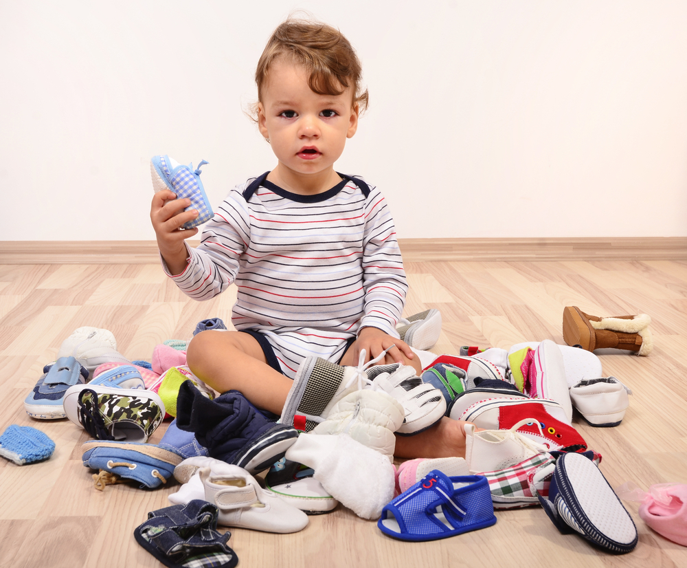 Como ensinar meu filho a se vestir sozinho?