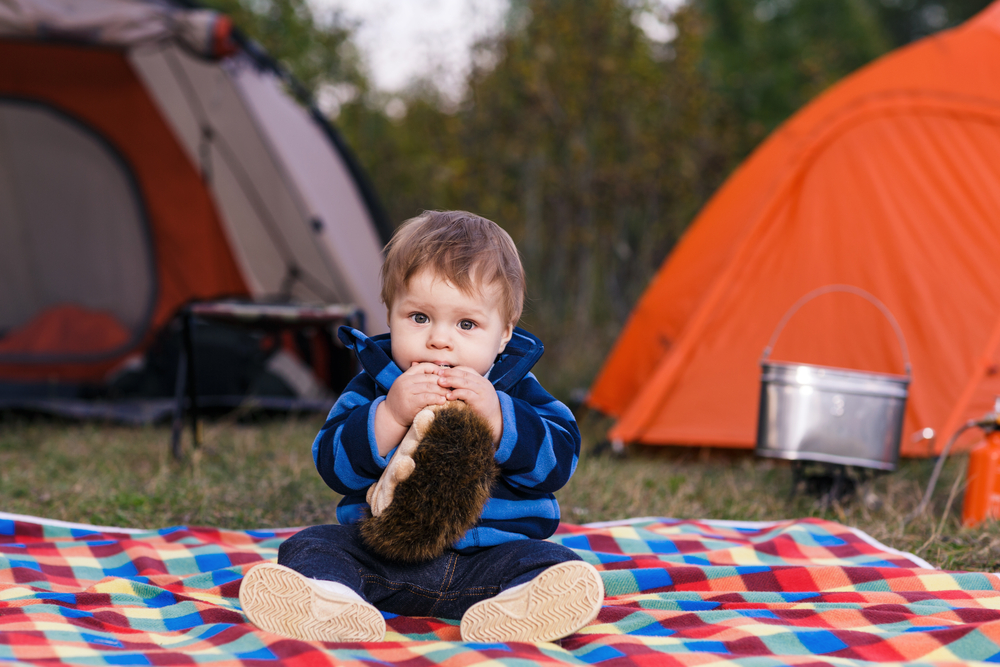 Tudo que você precisa saber antes de acampar com um bebê