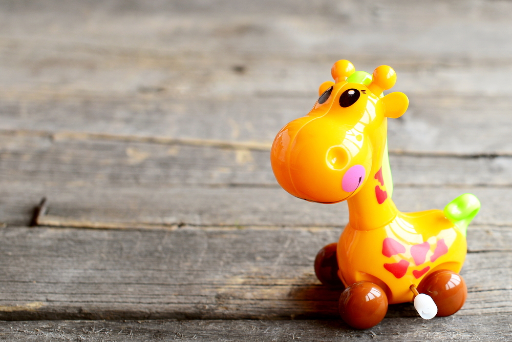 girafa de brinquedo - brinquedos mecânicos