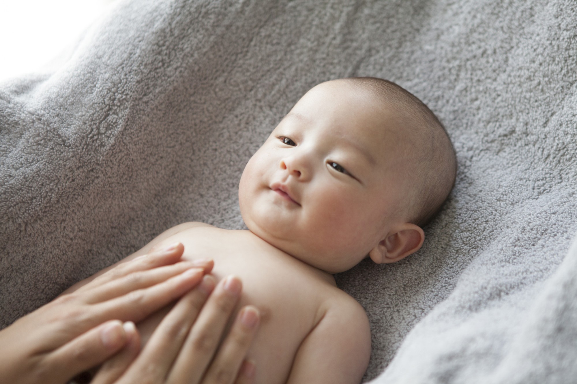 massagem shantala no bebê